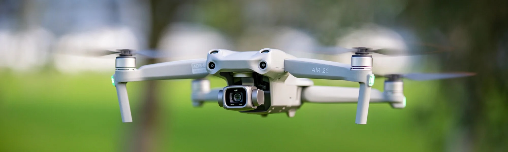 360° drone tijdens het maken van luchtopnames voor een virtuele rondleiding